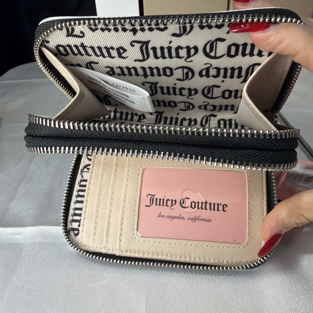 Juicy Couture Black/ White compact wallet - Picture 6 of 8